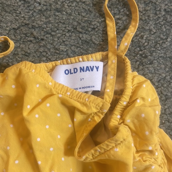 Old Navy Yellow w/ White Dots 3T Dress in Very Good Condition - Picture 2 of 3